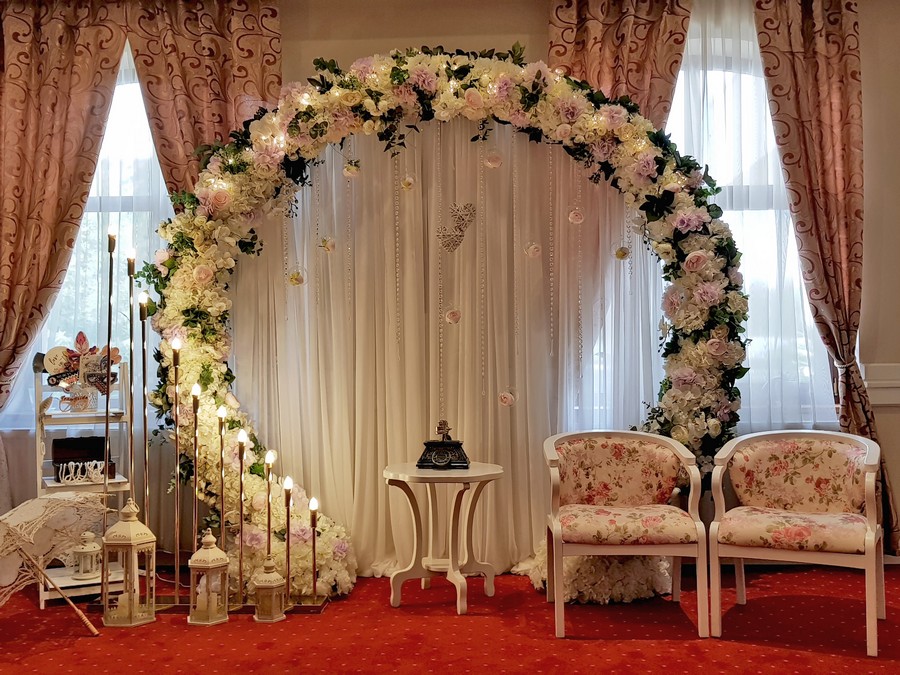 photo-corner nunta cerc floral